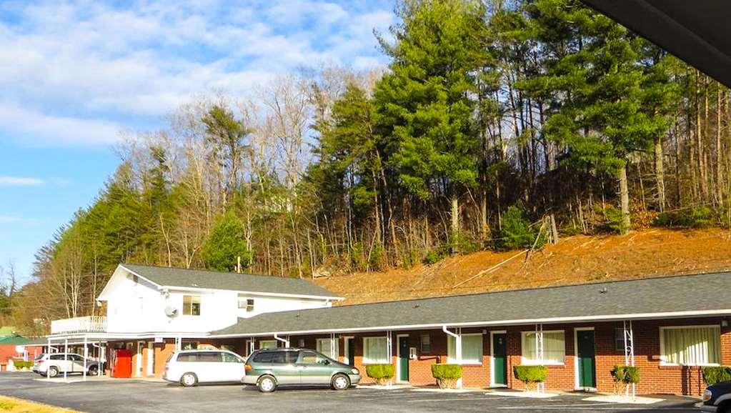 Regal Inn Clayton Bagian luar foto