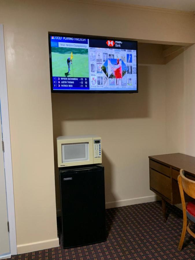 Regal Inn Clayton Bagian luar foto